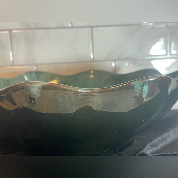 Vintage Blue Mountain Pottery BMP Canada Large Flower Shaped Bowl Dish S562 - Picture 6 of 11